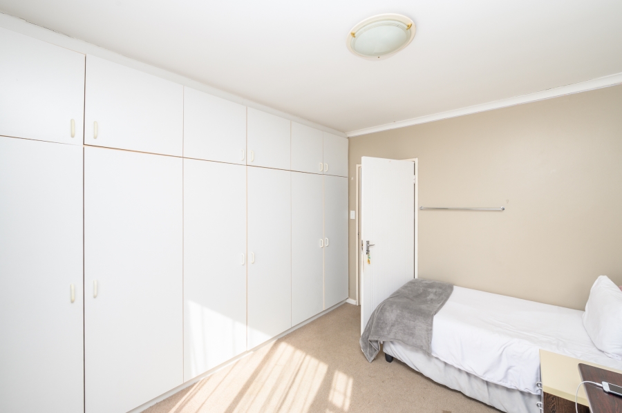 15 Bedroom Property for Sale in Summerstrand Eastern Cape